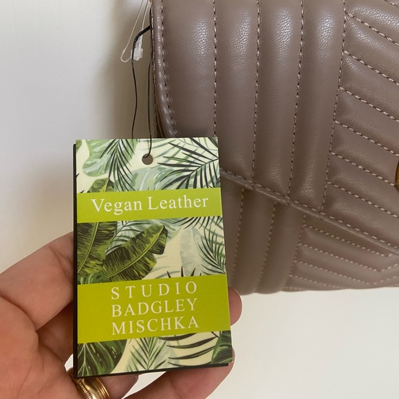 Badgley Mischka Quilted Crossbody Bag | Color Taupe | Vegan Leather - Picture 8 of 10